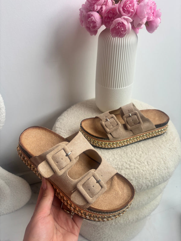 Chausson Khaki Naomi